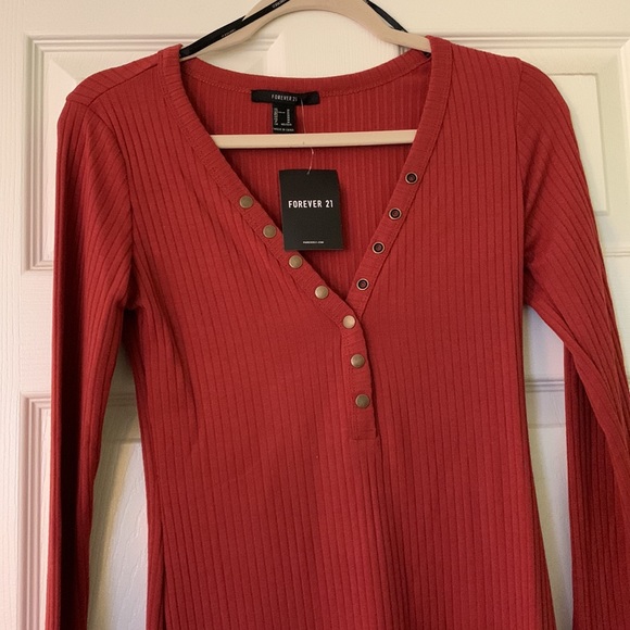 Forever 21 Ribbed Button Up Dress - Picture 2 of 5